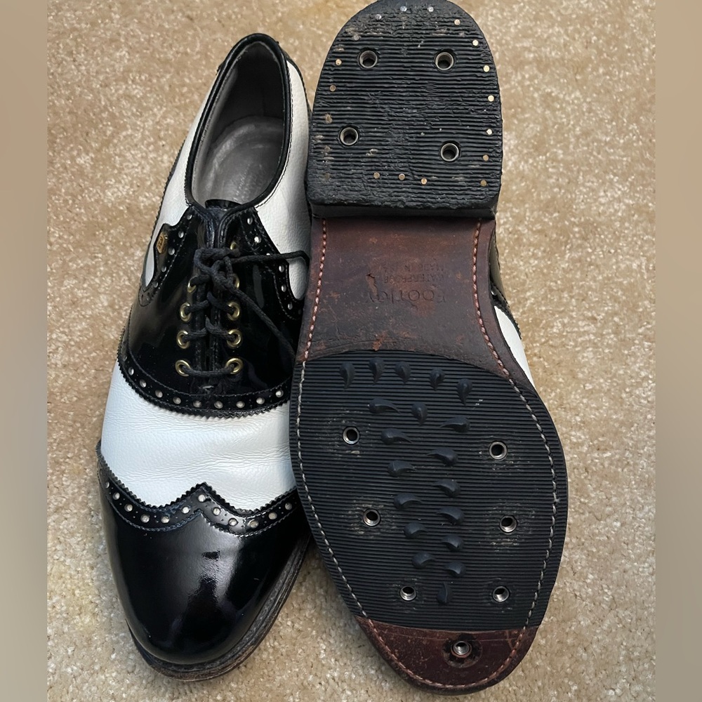 FootJoy Classics Dry Premier 9.5 D Wingtip 50819 Black Patent Leather White